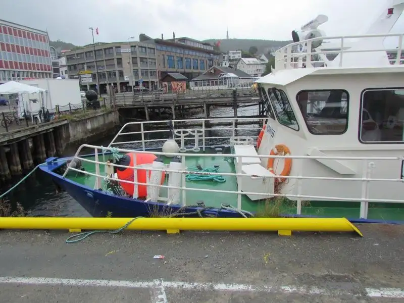 Kapal penarik keur dijual