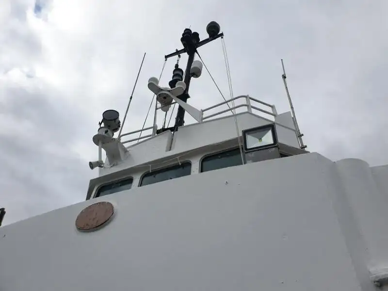 Kapal kerja keur dijual