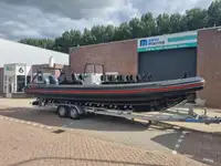 Kapal wadahna pikeun dijual