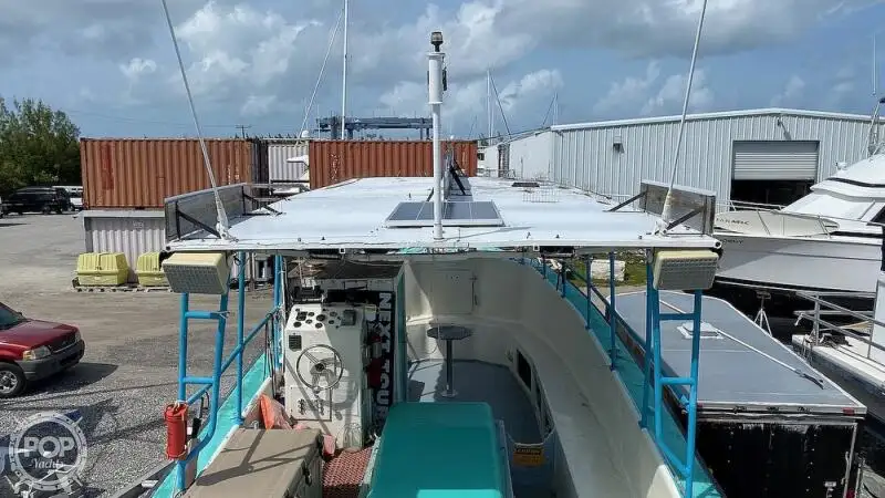 Kapal pesiar keur dijual