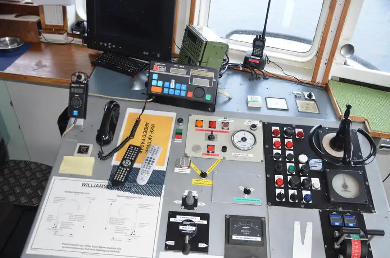 Kapal penarik keur dijual