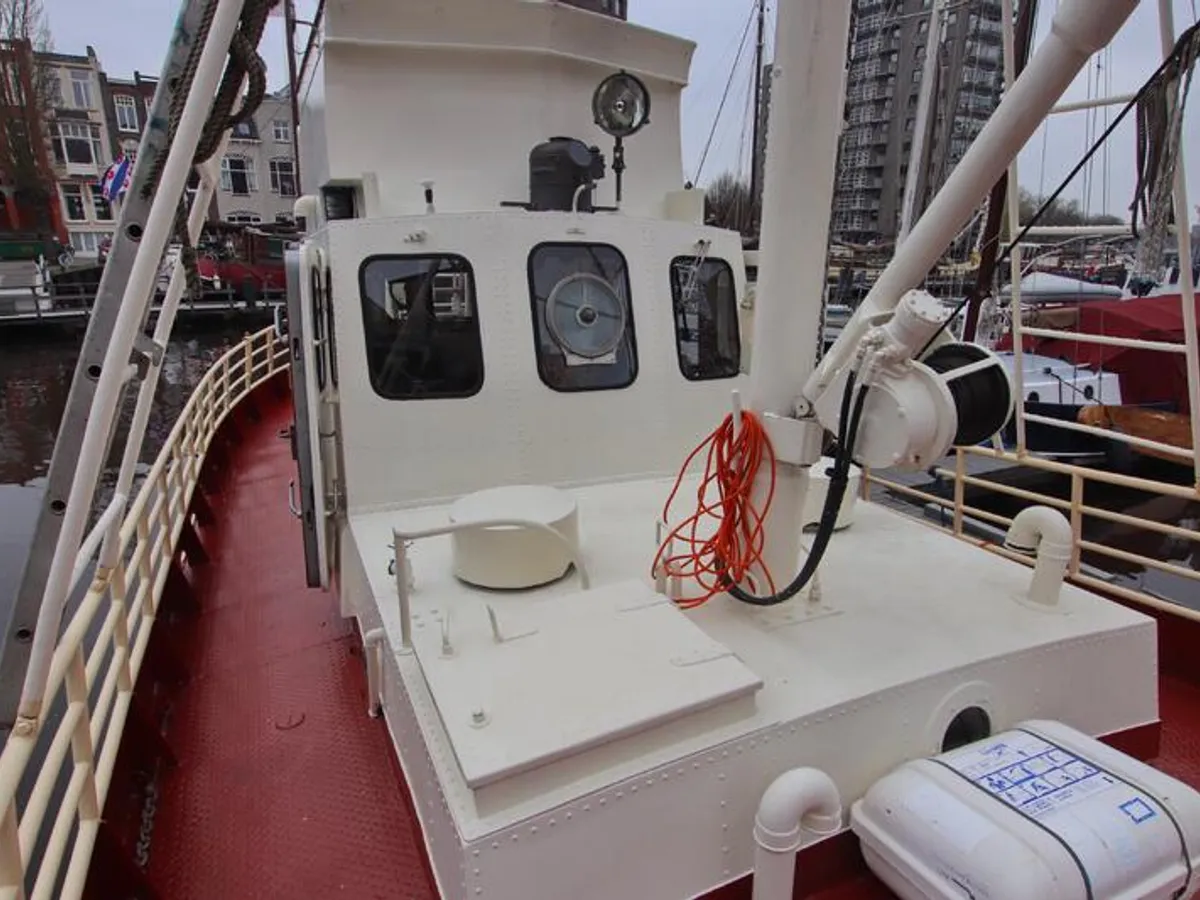 Kapal pilot keur dijual