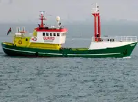 Parahu patroli pikeun dijual