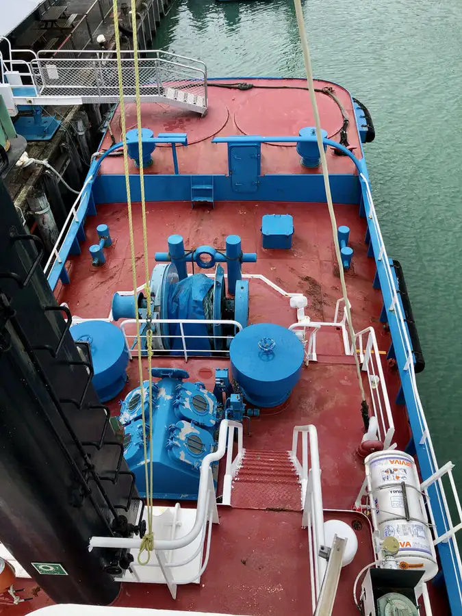 Kapal penarik keur dijual