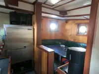 Kapal penarik keur dijual