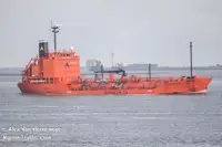 Oil/Chemical tanker pikeun dijual