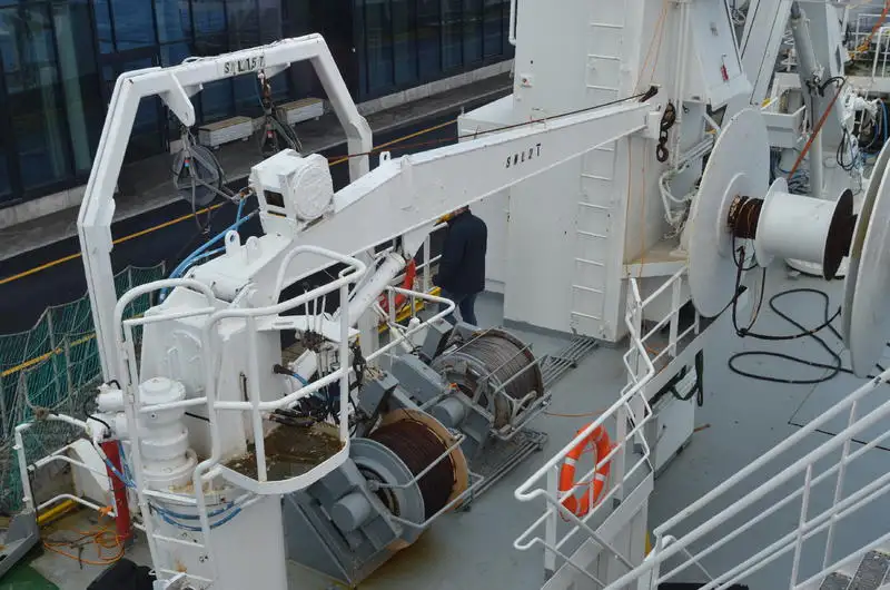 Kapal kontainer keur dijual