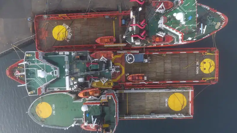 Kap pasokan platform (PSV) keur dijual