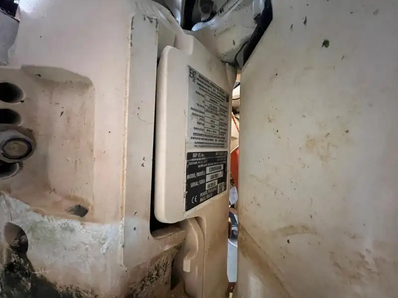 Kapal kerja keur dijual