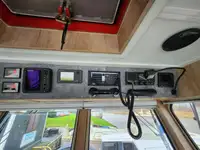 Kapal kerja keur dijual