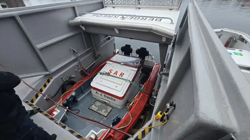 Kapal penarik keur dijual