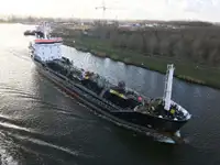 Oil/Chemical tanker pikeun dijual
