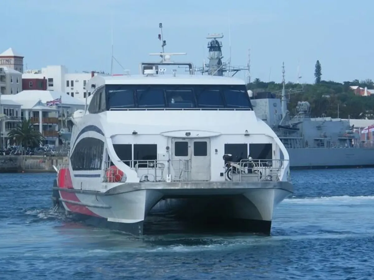 Kapal fery keur dijual