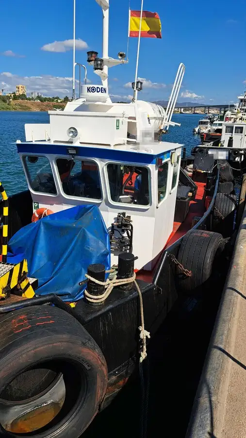 Kapal kerja keur dijual