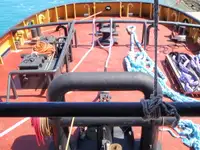 Tow boat pikeun dijual