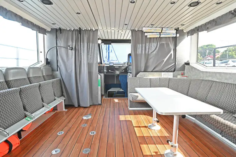 Kapal pesiar keur dijual