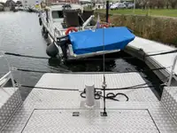 Kapal penyelamat keur dijual