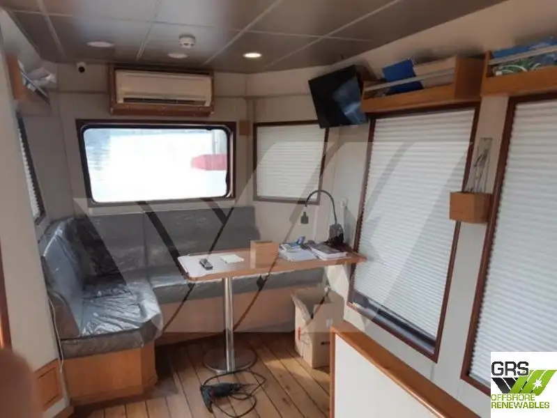 Kapal kerja keur dijual