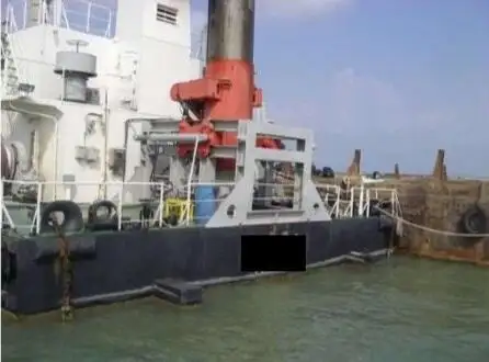 Kapal keruk keur dijual