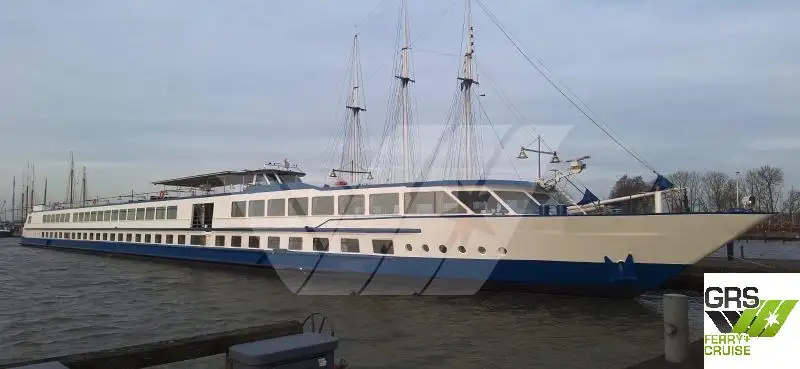 Kapal pesiar keur dijual