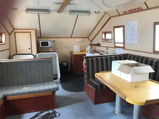 Kapal penarik keur dijual
