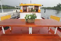 Kapal pesiar keur dijual
