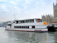 Kapal fery keur dijual