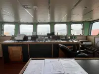 Kapal kerja keur dijual
