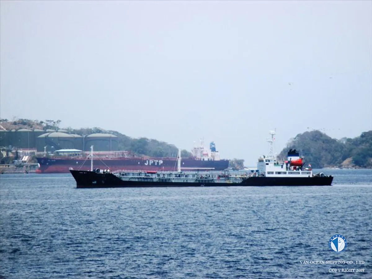 Kapal tangki minyak/bahan kimia keur dijual
