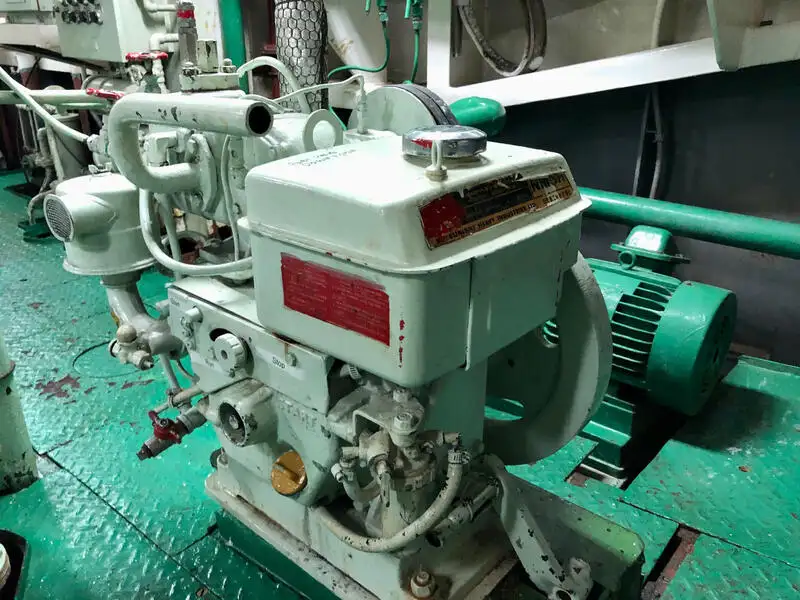 Kapal penarik keur dijual