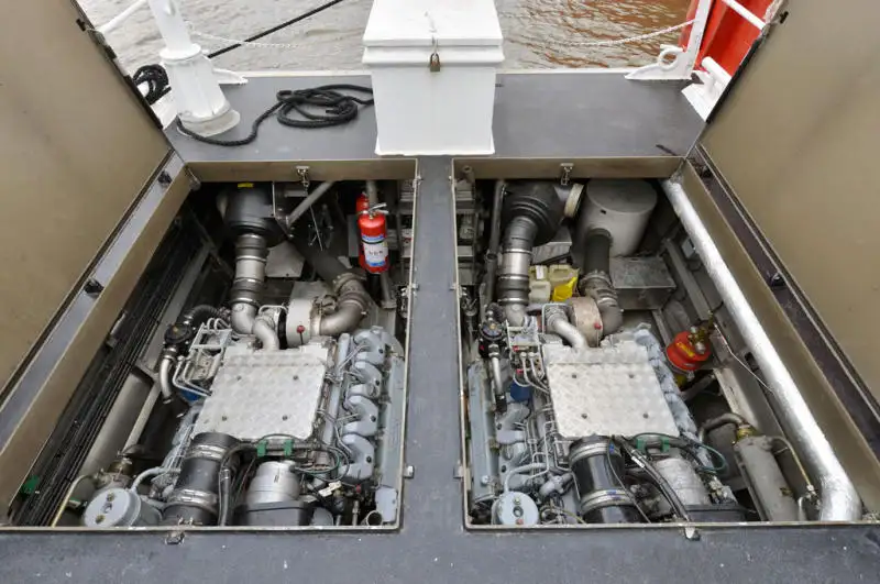 Kapal penyelamat keur dijual
