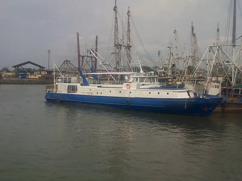 Kapal pesiar keur dijual