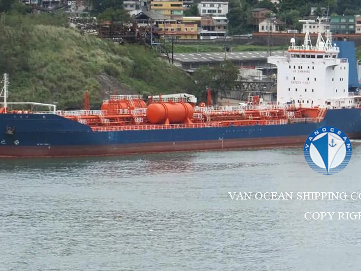 Kapal tangki minyak/bahan kimia keur dijual