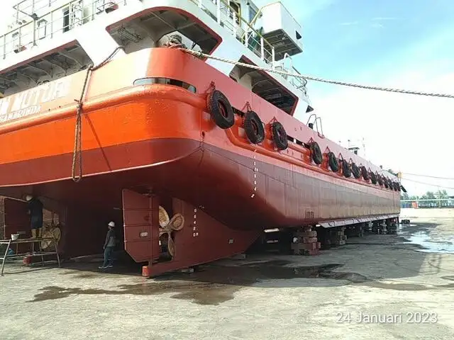 Kapal tangki minyak/bahan kimia keur dijual