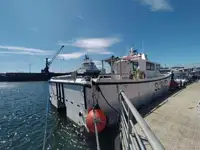 Kapal kru keur dijual