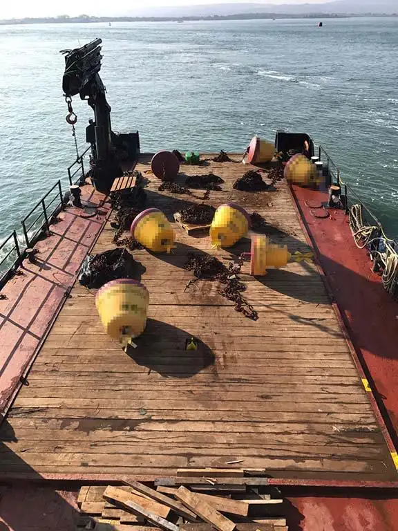 Kapal keruk keur dijual