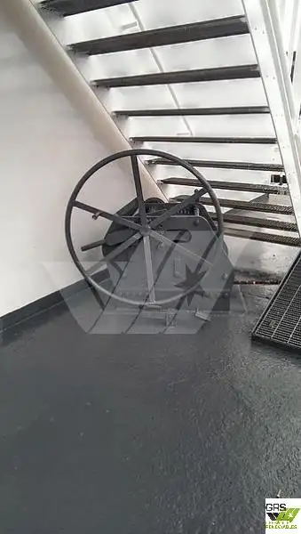 Kapal panginepan keur dijual
