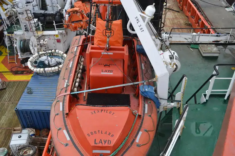 Kapal penarik keur dijual
