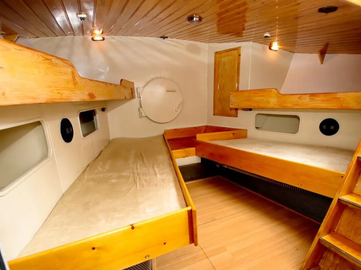 Kapal pilot keur dijual