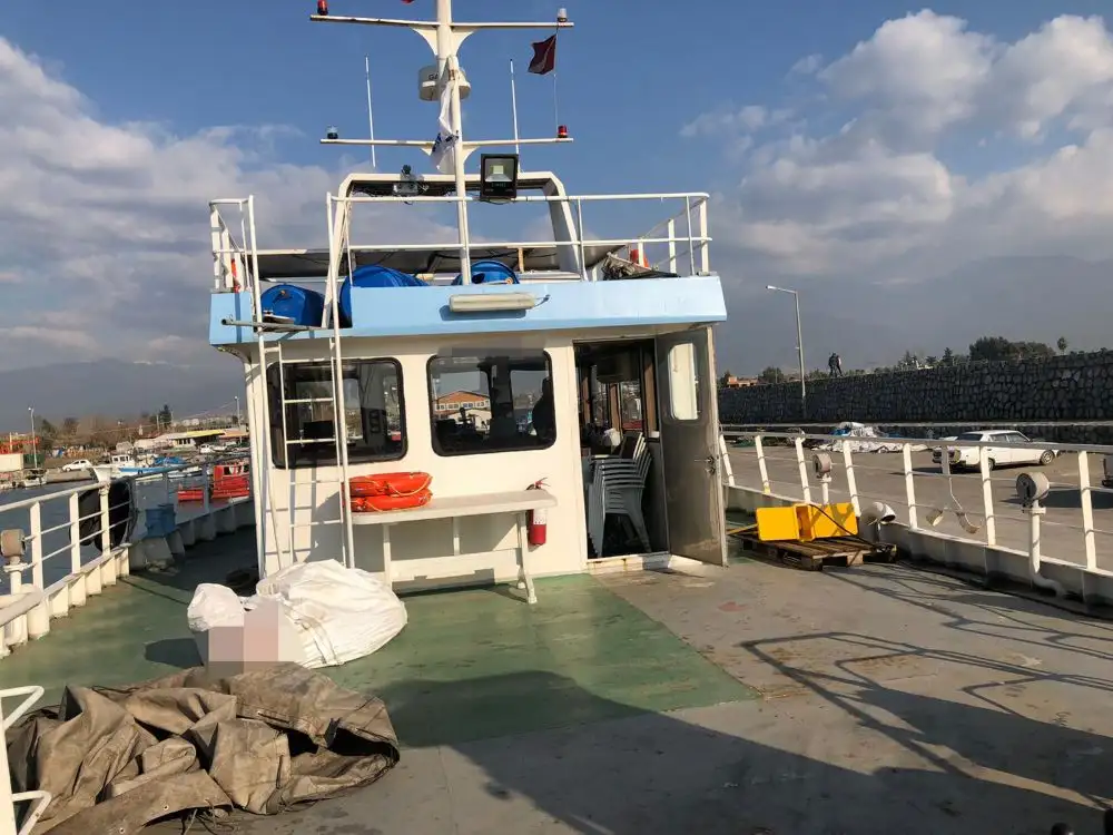 Kapal kerja keur dijual