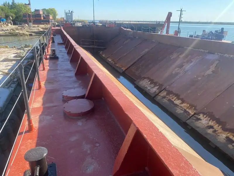 Kapal penarik keur dijual