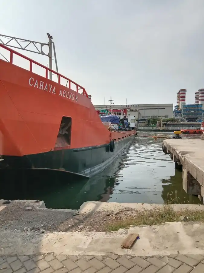Kapal pendaratan, tangki keur dijual
