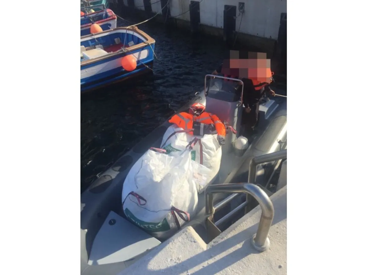 Kapal penarik keur dijual