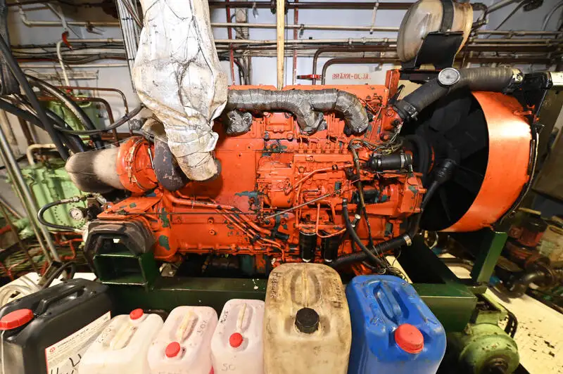 Kapal penarik keur dijual