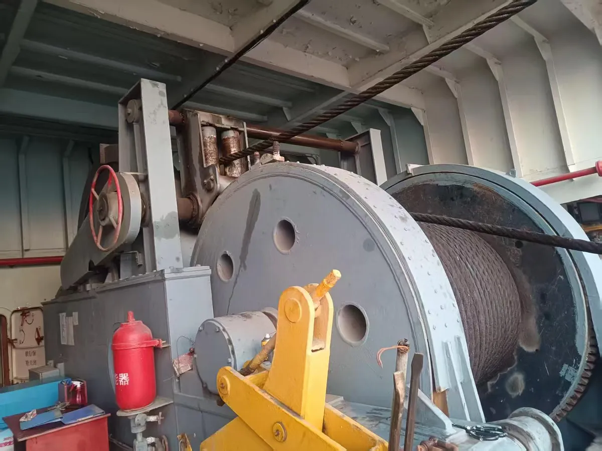 Kapal Penarik Jangkar (AHTS) keur dijual