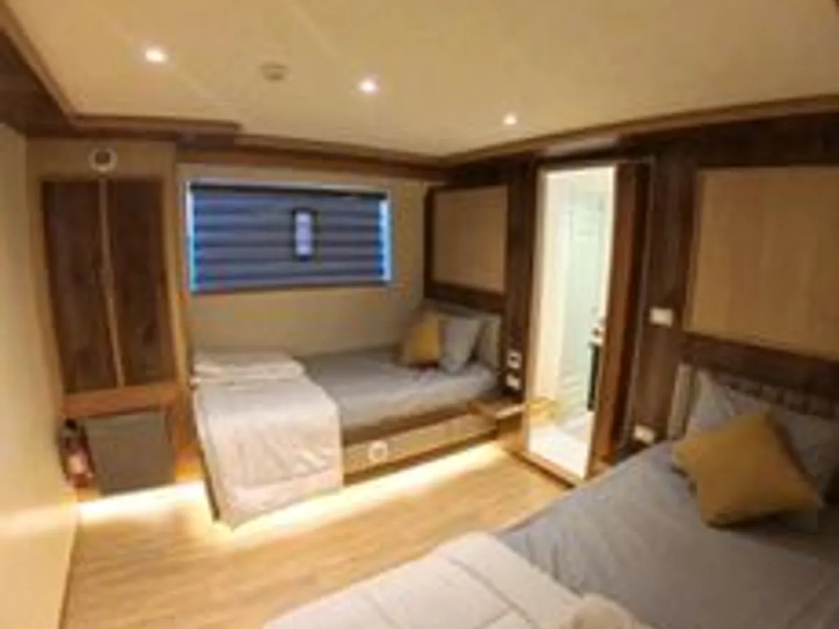 Yacht keur dijual