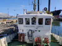 Kapal penarik keur dijual