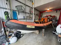 Kapal kerja keur dijual