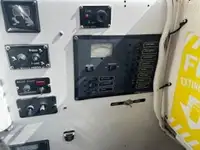 Kapal kerja keur dijual