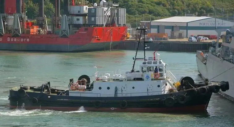 Kapal penarik keur dijual